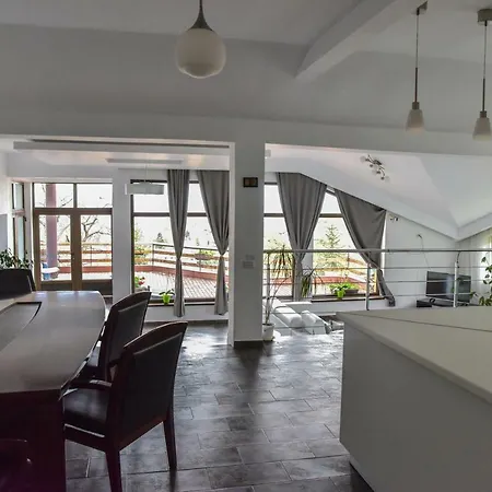 View Апартаменти Брашов